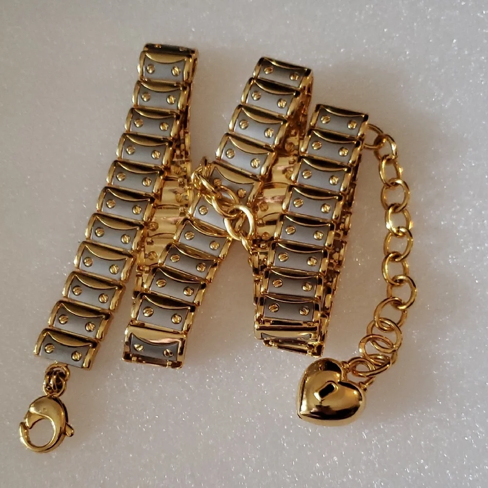 Gold and Gray Heart Charm Metal Belt Total Length 39